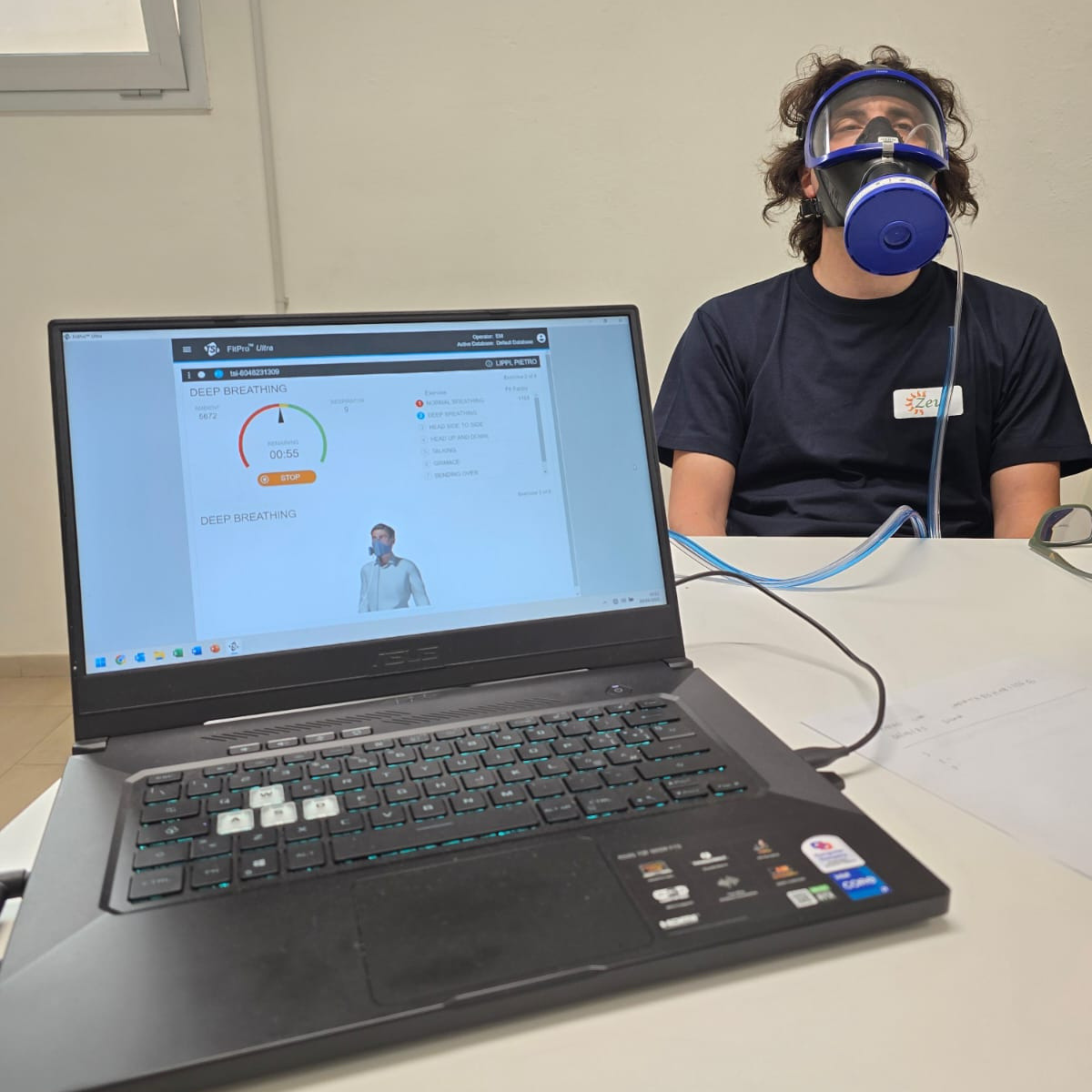 Aggiornamento UNI 11719:2025. Scopri cosa cambia per la protezione delle vie respiratorie (APVR) 1 UNI 11719:2025 fit test APVR protezione vie respiratorie