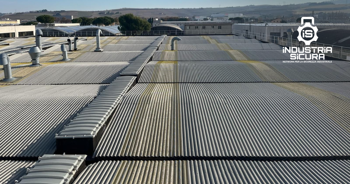 Sicurezza in quota. Come mettere in sicurezza 8.000 mq di coperture industriali senza fermare la produzione: il caso studio di Foligno 2 Sicurezz in quota 2