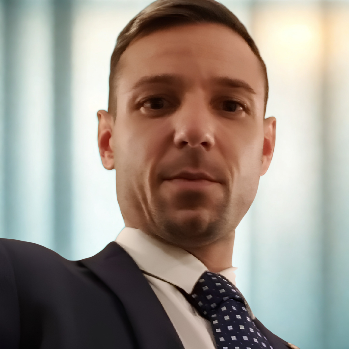 Protezione lucernari industriali: due soluzioni a confronto 18 Andrea Moretti
